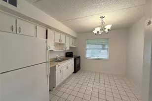 731 Michigan Ct, Saint Cloud, FL 34769 - Photo 5