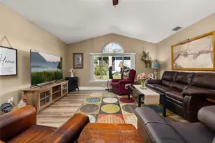 1737 Queen Palm Dr, Apopka, FL 32712 - Photo 25