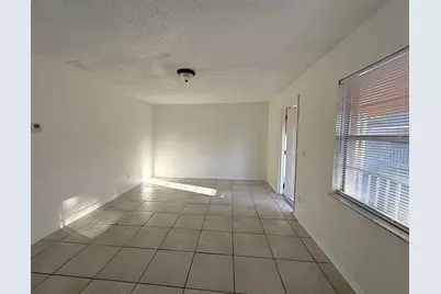 698 Michigan Court #4, Saint Cloud, FL 34769 - Photo 7