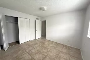 720 Michigan Ct, Saint Cloud, FL 34769 - Photo 13