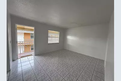 720 Michigan Court #4, Saint Cloud, FL 34769 - Photo 5