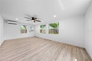 4751 Meadow Dr, Saint Cloud, FL 34772 - Photo 43