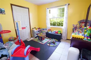 2508 Paradise Cir, Kissimmee, FL 34741 - Photo 11