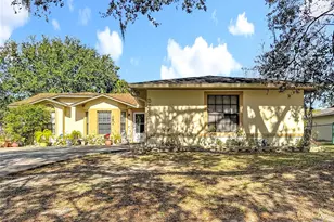 3622 Tree Line Way, Saint Cloud, FL 34769 - Photo 3