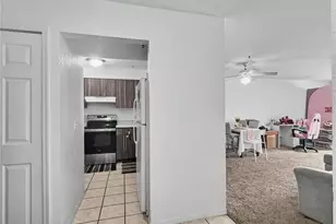 14049 Fairway Island Dr, Orlando, FL 32837 - Photo 5