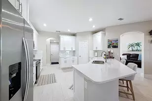 2556 Chapala Dr, Kissimmee, FL 34746 - Photo 11