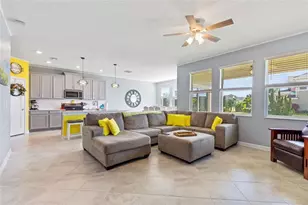 8700 Pacific Dunes Dr, Davenport, FL 33896 - Photo 5
