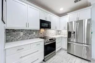 4803 Apple Blossom Ln, Saint Cloud, FL 34771 - Photo 9