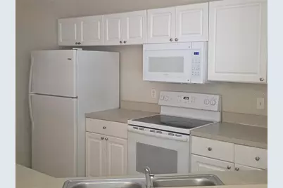 5566 Metrowest Boulevard #303, Orlando, FL 32811 - Photo 7