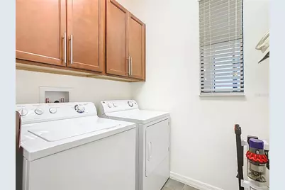 572 Presido Park Place, Kissimmee, FL 34759 - Photo 35