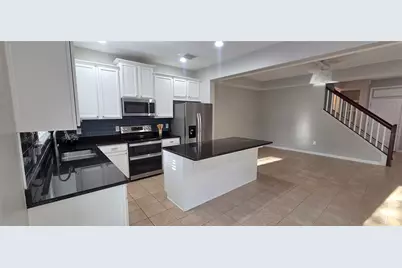 9478 Silver Buttonwood Street, Orlando, FL 32832 - Photo 7