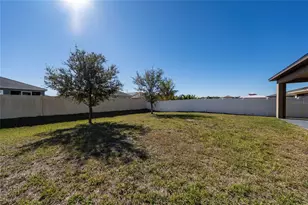 689 Meadow Pointe Dr, Haines City, FL 33844 - Photo 27