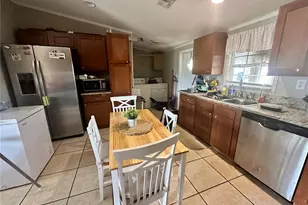 3205 Bright Ct, Kissimmee, FL 34744 - Photo 5