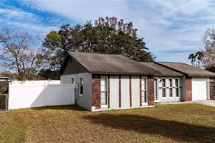 115 Toluca Dr, Kissimmee, FL 34743 - Photo 3