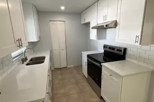 1379 Burnley Ct, Kissimmee, FL 34758 - Photo 5