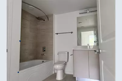 5592 Pga Boulevard #304, Orlando, FL 32839 - Photo 7