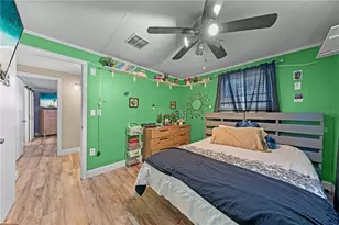 6130 Lake Lizzie Dr, Saint Cloud, FL 34771 - Photo 19