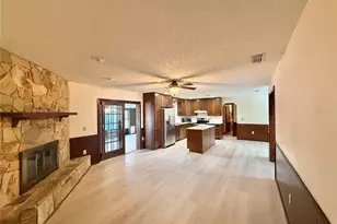 2503 Woodhaven Ct, Orlando, FL 32818 - Photo 9