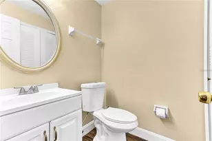 1631 Little Falls Cir, Orlando, FL 32807 - Photo 11