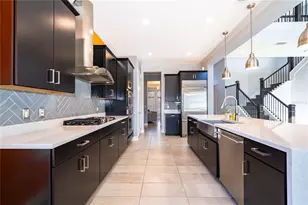 8602 Finsen St, Orlando, FL 32827 - Photo 9