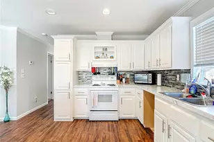 1824 Riverside Dr, Moore Haven, FL 33471 - Photo 19