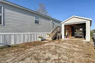 1824 Riverside Dr, Moore Haven, FL 33471 - Photo 47