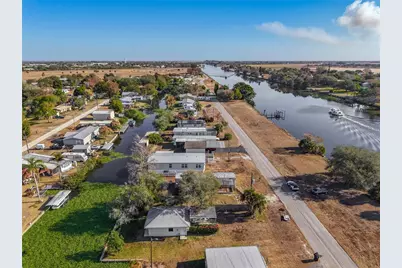 1824 Riverside Drive, Moore Haven, FL 33471 - Photo 63