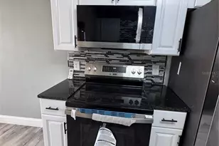 708 Martin L King Jr Ave, Lakeland, FL 33815 - Photo 7