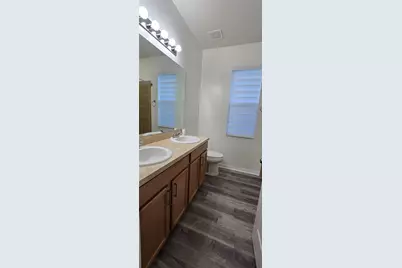 2754 Creekmore Court, Kissimmee, FL 34746 - Photo 17