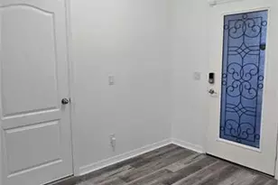 2754 Creekmore Ct, Kissimmee, FL 34746 - Photo 9