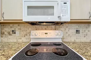 12603 Crest Springs Ln, Orlando, FL 32828 - Photo 17