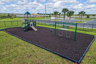 2204 Pigeon Plum Dr, Haines City, FL 33844 - Photo 9