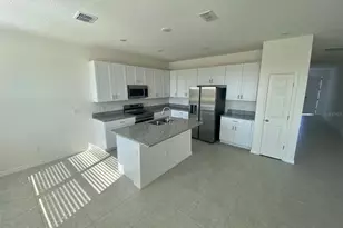 2204 Pigeon Plum Dr, Haines City, FL 33844 - Photo 3