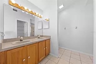 2708 Kayak Ct, Saint Cloud, FL 34772 - Photo 13