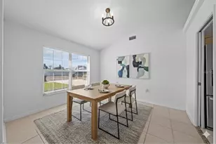 2708 Kayak Ct, Saint Cloud, FL 34772 - Photo 3