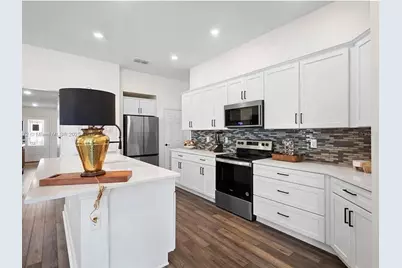 9100 Oscraft Drive, Davenport, FL 33896 - Photo 5