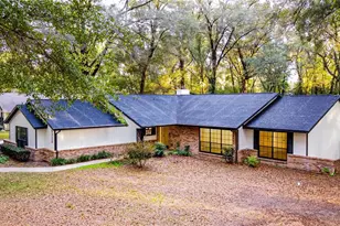 5320 NE 2nd Ln, Ocala, FL 34470 - Photo 1