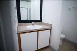 546 Bloomingdale Dr, Davenport, FL 33897 - Photo 17