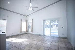 546 Bloomingdale Dr, Davenport, FL 33897 - Photo 7