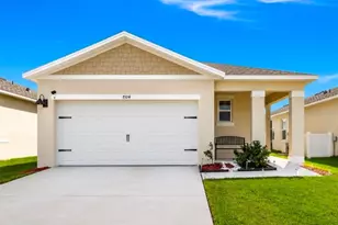 7104 Cattle Egret Dr, Saint Cloud, FL 34773 - Photo 1