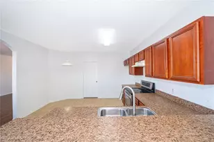 213 Big Black Dr, Kissimmee, FL 34759 - Photo 15