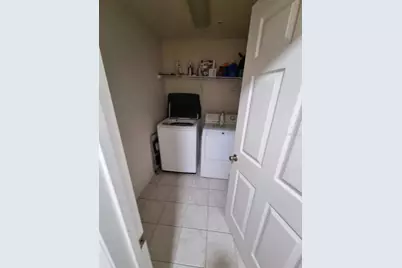 3106 Ashland Lane N, Kissimmee, FL 34741 - Photo 17