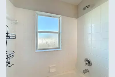 389 St Georges Circle, Eagle Lake, FL 33839 - Photo 15