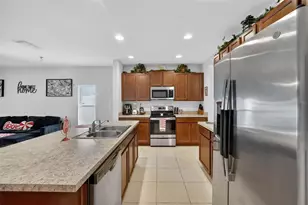 983 Benjamin Trail, Davenport, FL 33837 - Photo 9