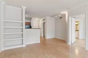 202 E South St, Orlando, FL 32801 - Photo 5