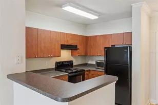 202 E South St, Orlando, FL 32801 - Photo 9