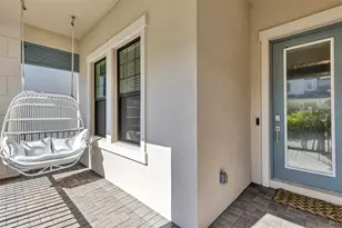 1115 Seagrape Dr, Ruskin, FL 33570 - Photo 5