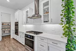 1115 Seagrape Dr, Ruskin, FL 33570 - Photo 13