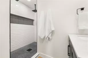 1054 Waterside Dr, Celebration, FL 34747 - Photo 29