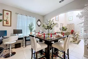 472 NW 6th Ave NW, Ruskin, FL 33570 - Photo 11